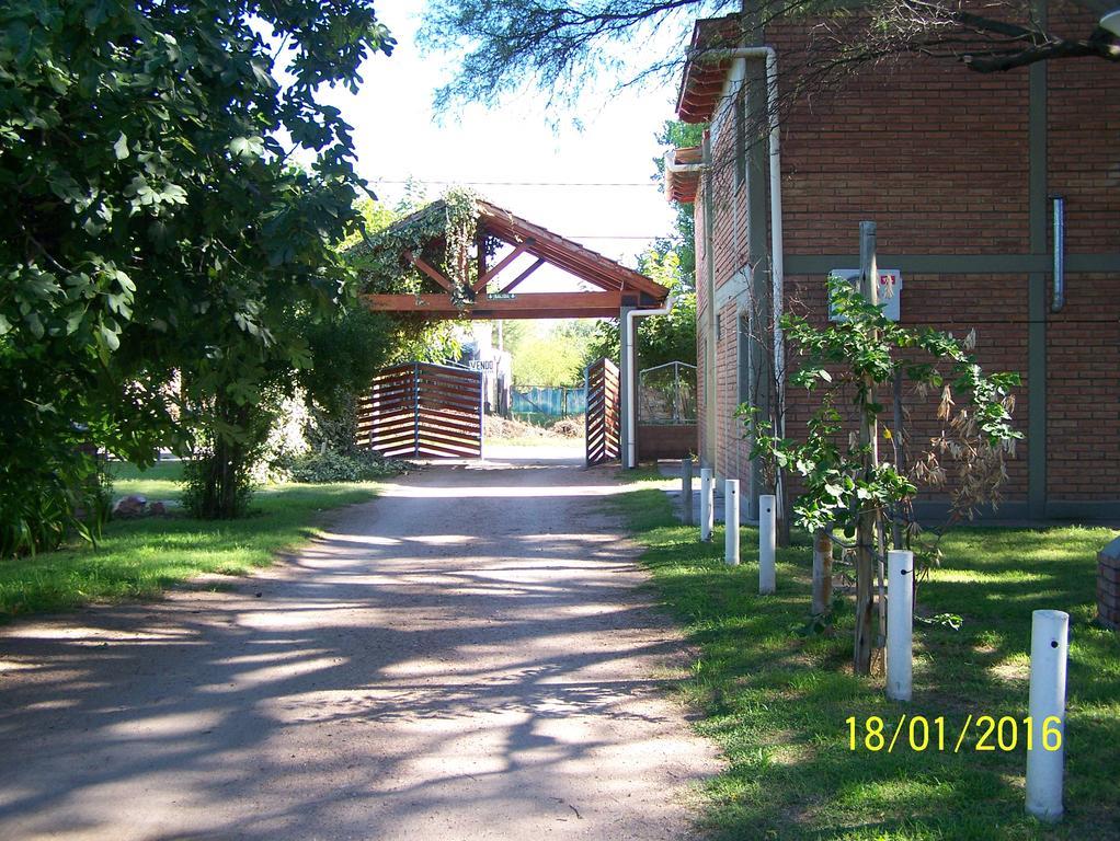 Cabanas Y Hotel Ebemys San Agustín de Valle Fértil Bagian luar foto