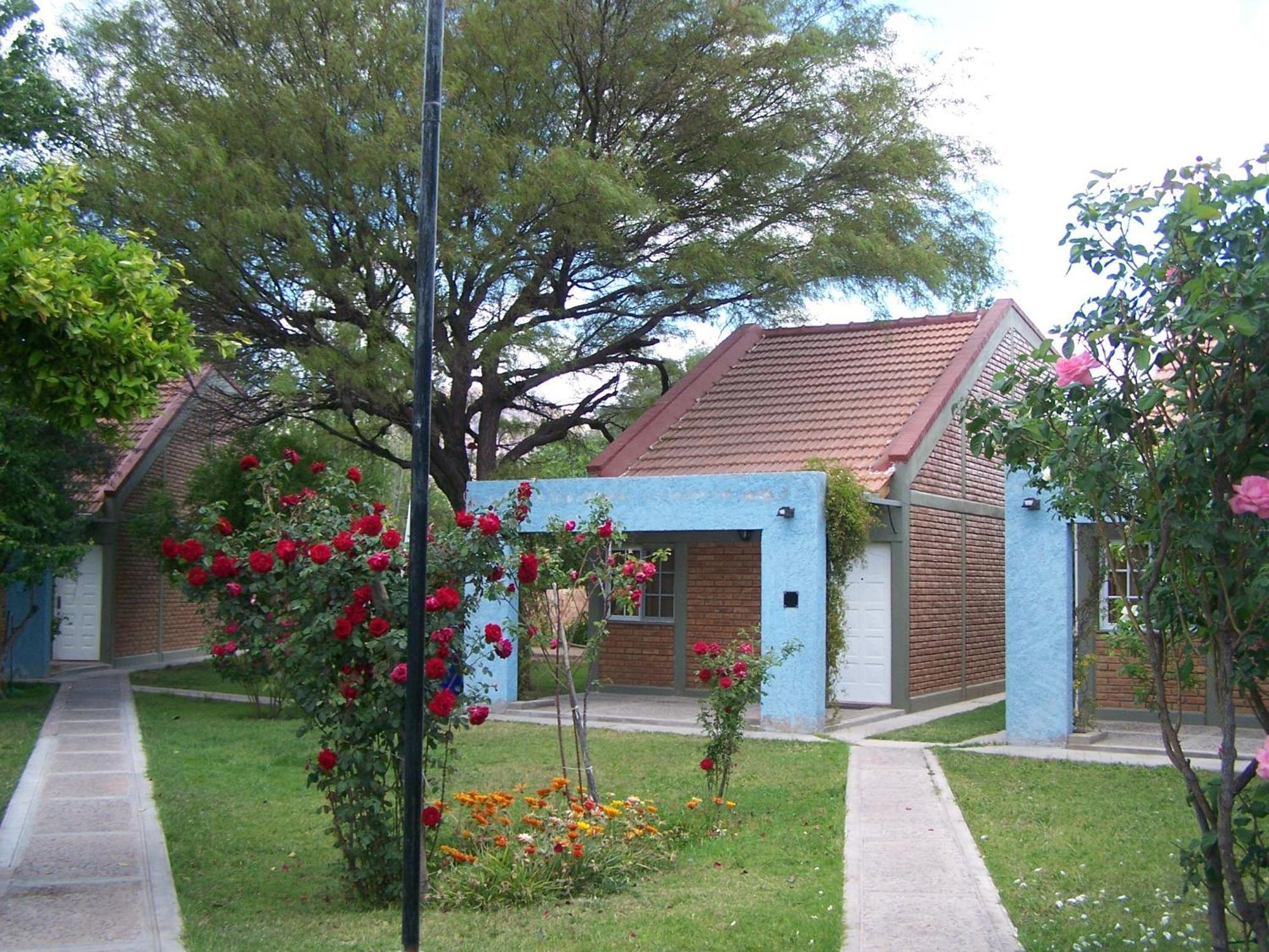 Cabanas Y Hotel Ebemys San Agustín de Valle Fértil Bagian luar foto