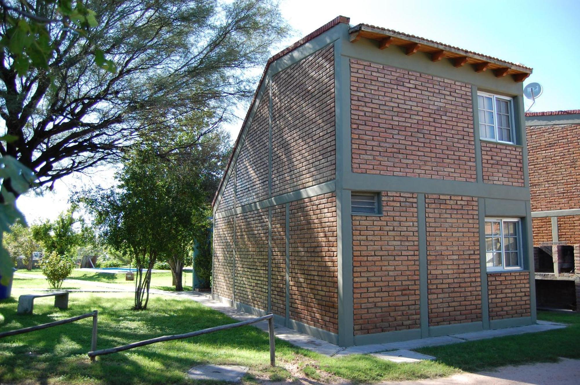 Cabanas Y Hotel Ebemys San Agustín de Valle Fértil Bagian luar foto